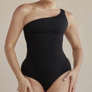 NWT Pinsy One Shoulder Butter Sculpt Black Shapewear Bodysuit